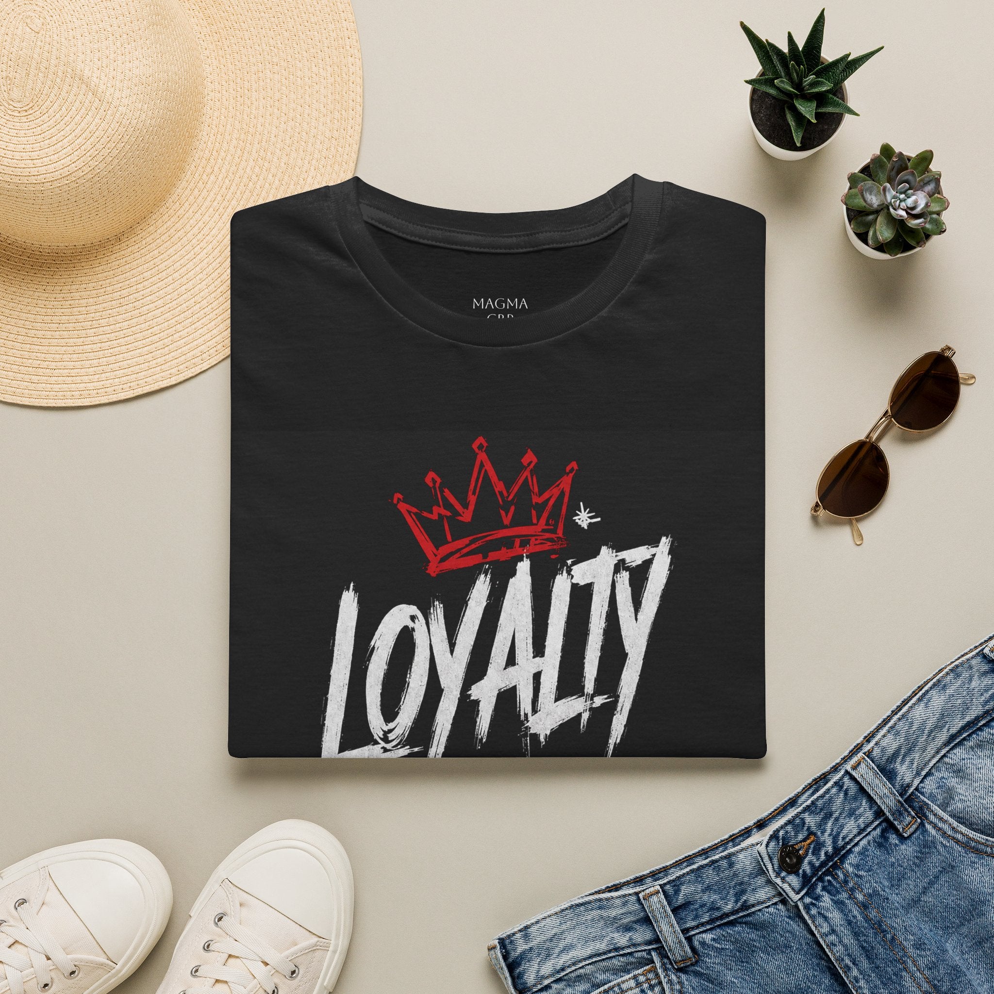 Bold Crown Graphics T-Shirt